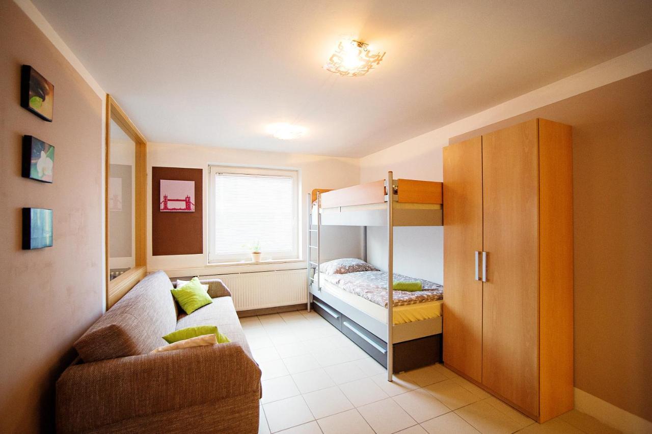 Sweet Apartments With Free Private Parking ลูบลิยานา ภายนอก รูปภาพ