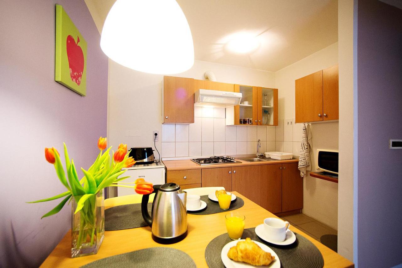 Sweet Apartments With Free Private Parking ลูบลิยานา ภายนอก รูปภาพ