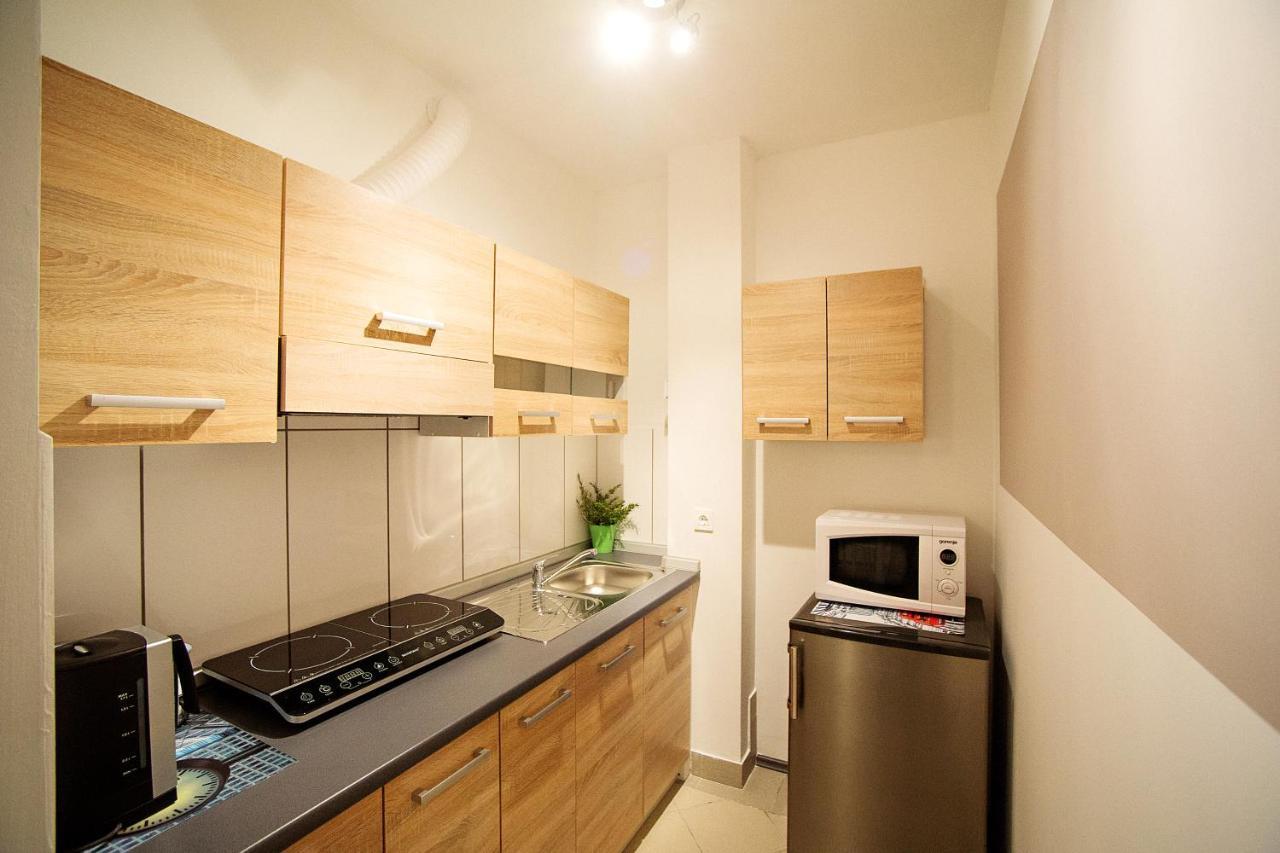 Sweet Apartments With Free Private Parking ลูบลิยานา ภายนอก รูปภาพ