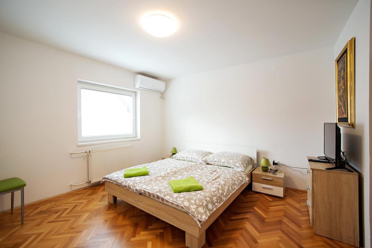 Sweet Apartments With Free Private Parking ลูบลิยานา ภายนอก รูปภาพ