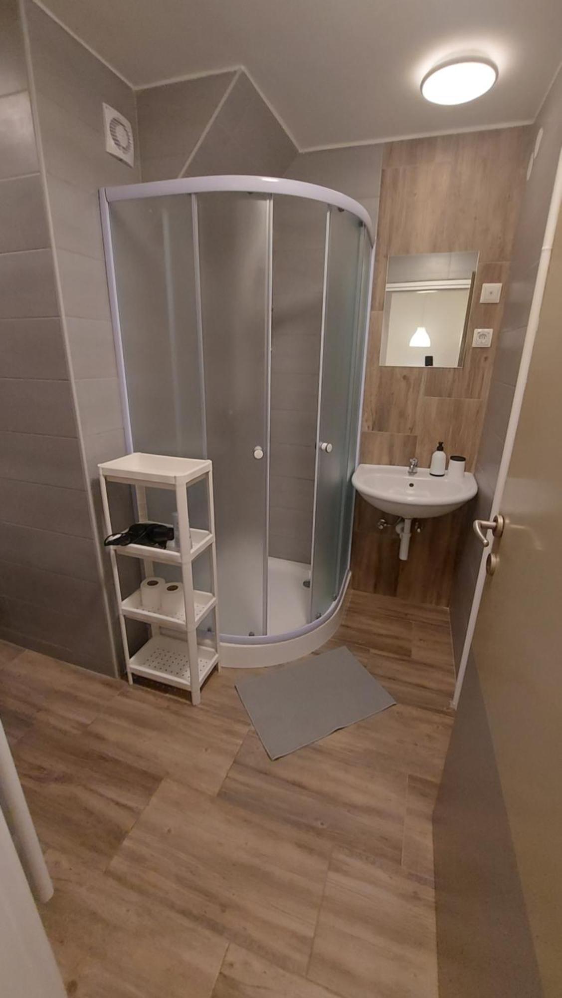 Sweet Apartments With Free Private Parking ลูบลิยานา ห้อง รูปภาพ